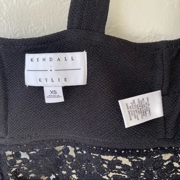 NWOT Kendall + Kylie Black Lace Crop Top - Picture 7 of 7